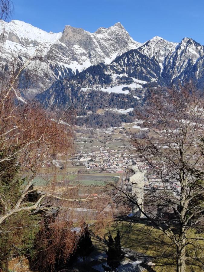 Grosse 4 Zimmer Wohnung Mit Traumhafter Aussicht Bad Ragaz Exterior foto